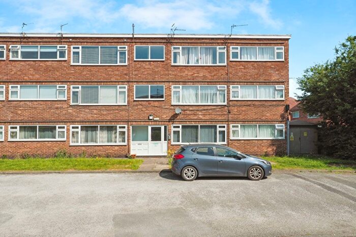 2 Bedroom Flat For Sale In Douglas Court, Toton, Nottingham, Nottinghamshire, NG9