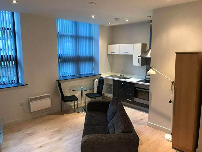 Apartment To Rent In Mill Street, City Centre, Bradford, BD1
