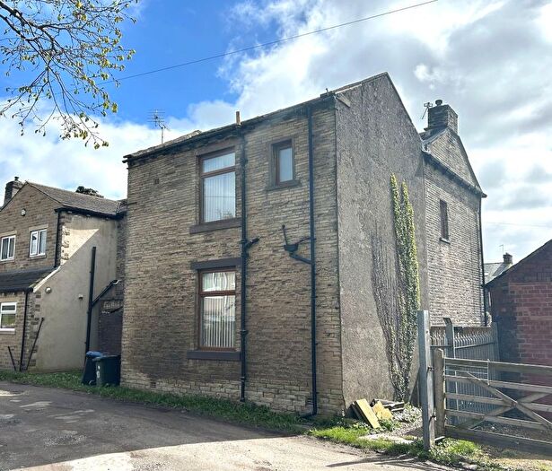 2 Bedroom End Terrace House For Sale In Temperance Field, Wyke, Bradford, BD12