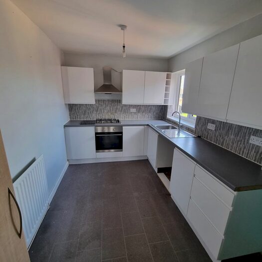 2 Bedroom Flat To Rent In Cornwall Road, Hebburn, NE31