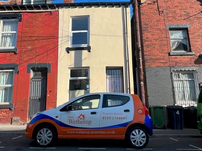 2 Bedroom Terraced House To Rent In Shafton Lane, Holbeck, Leeds, LS11