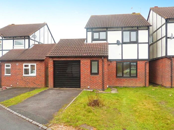 4 Bedroom Detached House To Rent In Thistledown Close, Cavendish Park, Cheltenham, GL51