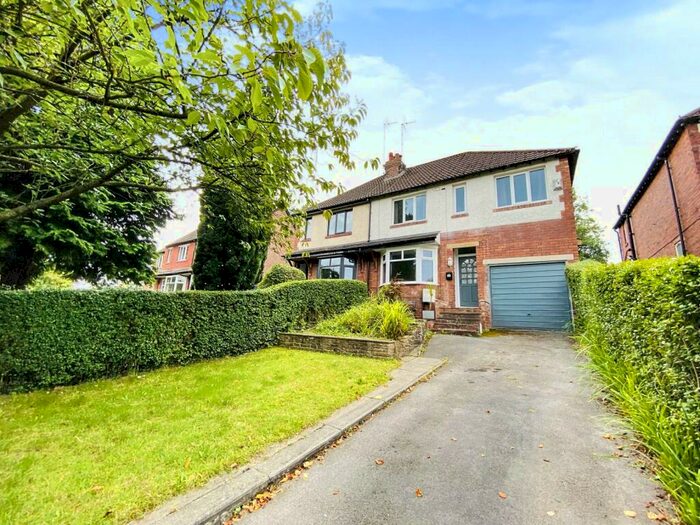 4 Bedroom Semi-Detached House To Rent In Strines Road, Marple, Stockport, SK6