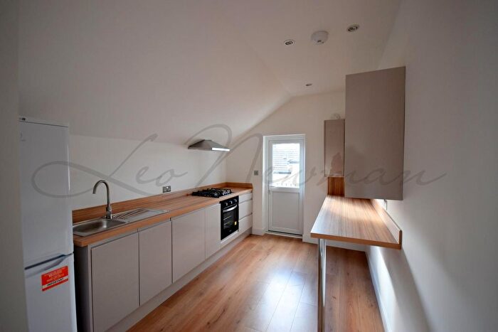 1 Bedroom Flat To Rent In Wandle Road, Croydon, CR0