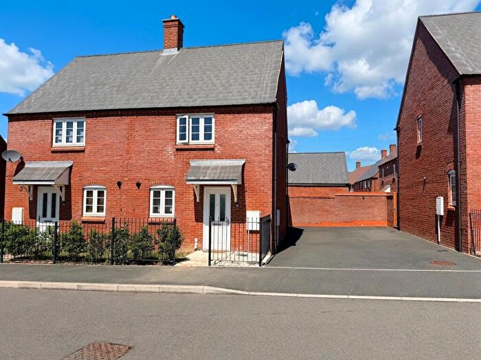 2 Bedroom Semi-Detached House For Sale In Pianoforte Road, Roade, NN7