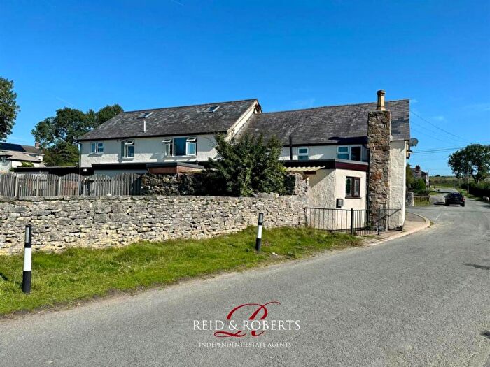 8 Bedroom Apartment For Sale In Miners Arms, Rhes-Y-Cae, Holywell, CH8