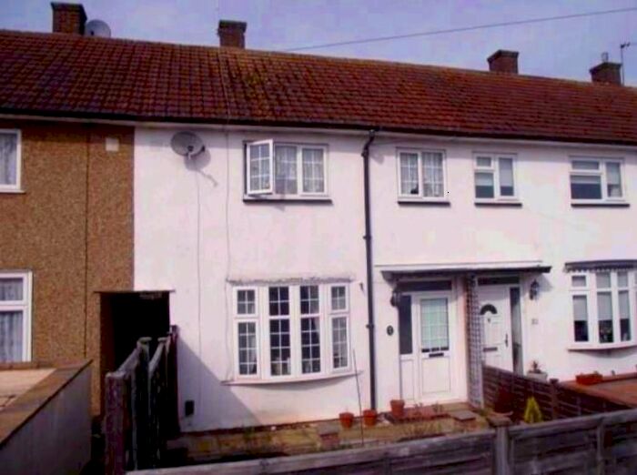 3 Bedroom Terraced House To Rent In Ellesborough Close, Watford, WD19