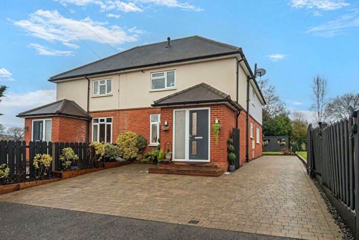 4 Bedroom Semi Detached House For Sale In Glebe Road, Crondall, Farnham, GU10