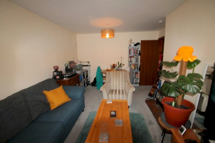 2 Bedroom Detached Bungalow To Rent In Penylan Lane, Oswestry, SY11