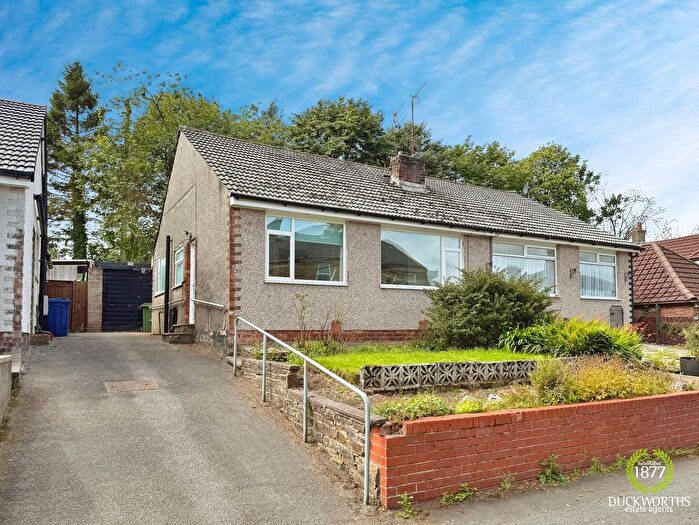2 Bedroom Semi-Detached Bungalow For Sale In Grove Street, Oswaldtwistle, BB5
