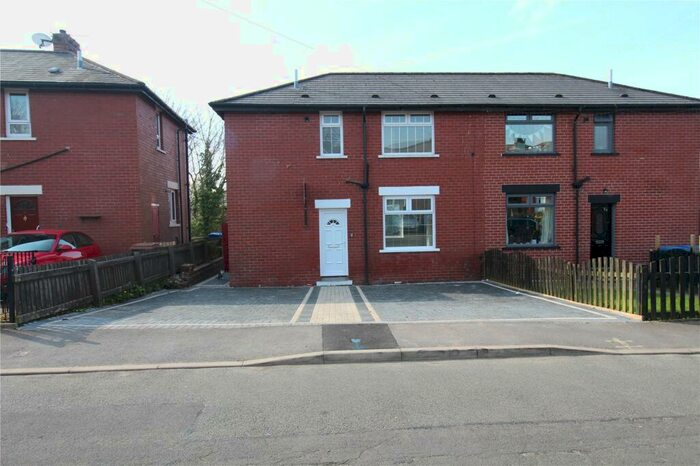 3 Bedroom Semi-Detached House To Rent In Raines Crest, Milnrow, Rochdale, Greater Manchester, OL16
