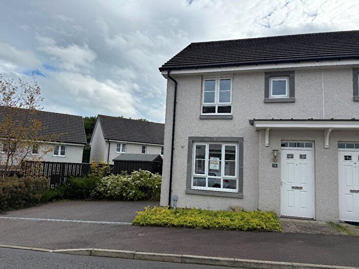 3 Bedroom Semi-Detached House To Rent In Mugiemoss Place, Aberdeen, AB21