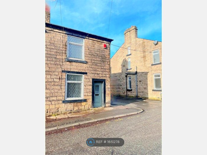 2 Bedroom End Of Terrace House To Rent In Dundee Lane, Bury, BL0
