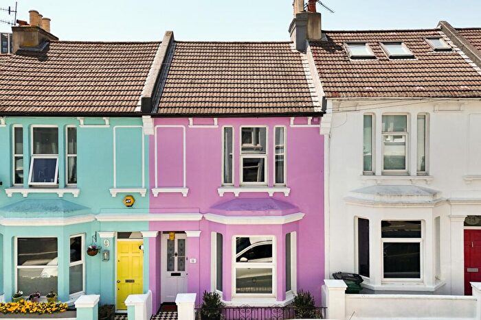 2 Bedroom Terraced House For Sale In Lorne Road, Brighton, BN1