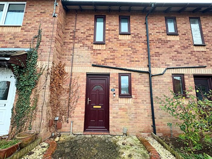 1 Bedroom Flat To Rent In Arundel Court, Ise Lodge, Kettering, NN15