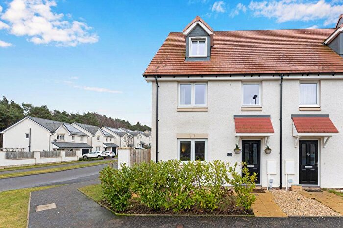 4 Bedroom End Of Terrace House For Sale In Merricks Avenue, Roslin, EH25