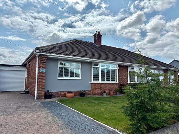 2 Bedroom Bungalow For Sale In Ovingham Gardens, Wideopen, Newcastle Upon Tyne, Tyne And Wear, NE13