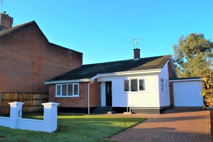 2 Bedroom Bungalow To Rent In Grove Road, North Walsham, NR28