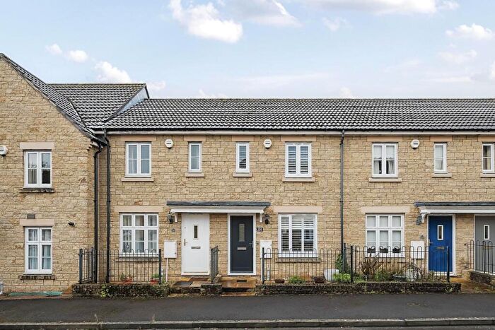 2 Bedroom House For Sale In Nine Acre Drive, Corsham, SN13