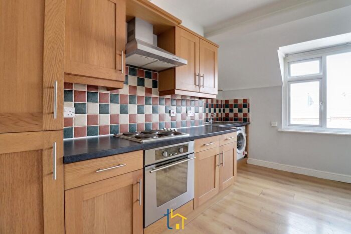 1 Bedroom Flat To Rent In Fosse Road South, Leicester, LE3