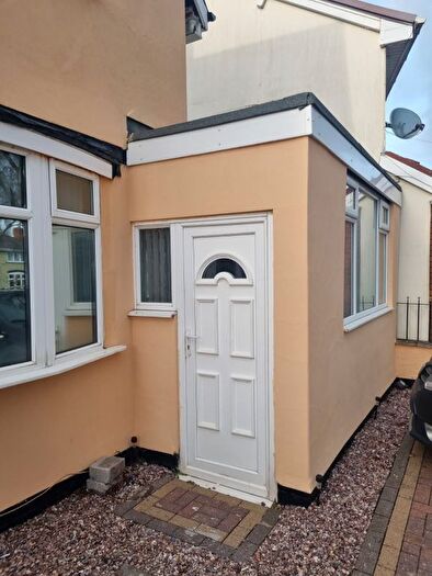 1 Bedroom Flat To Rent In Broadstone Avenue, Walsall, WS3