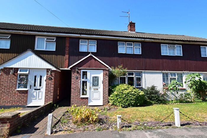 3 Bedroom Terraced House For Sale In Hudson Close, Watford, WD24