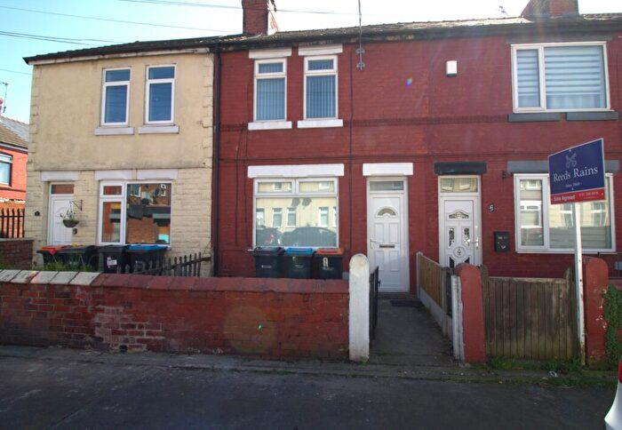 2 Bedroom Terraced House To Rent In Livingstone Road, Ellesmere Port, Cheshire, CH65