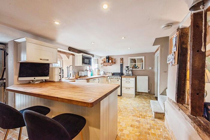 4 Bedroom Character Property For Sale In Bury Street, Stowmarket, IP14