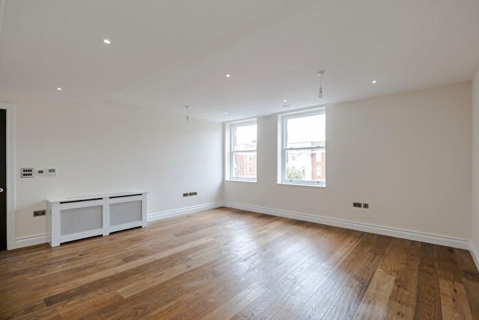 1 Bedroom Flat To Rent In Kensington High Street, London, W8
