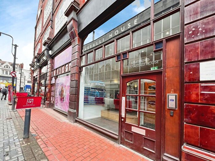 2 Bedroom Flat To Rent In Central Road, Leeds, LS1