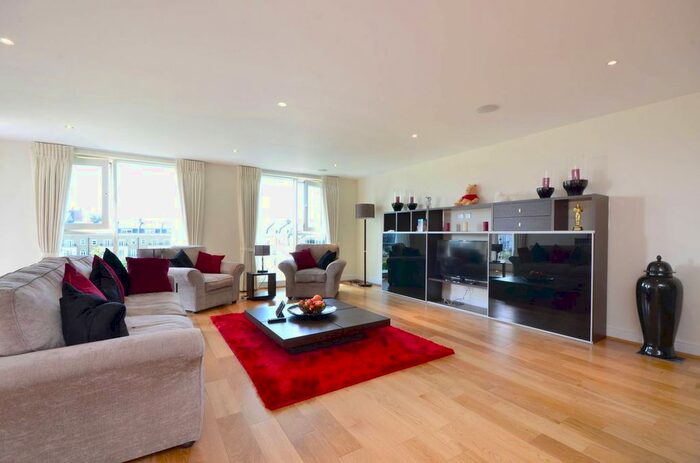 3 Bedroom Flat To Rent In Imperial Wharf, Imperial Wharf, London, SW6