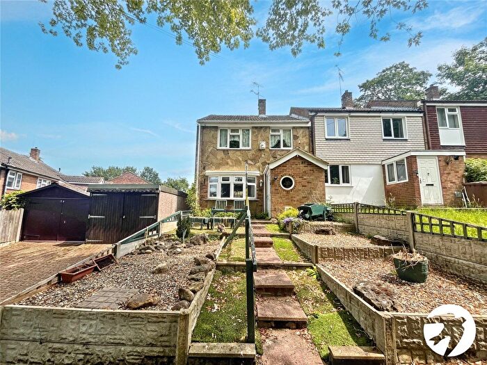 3 Bedroom Terraced House For Sale In The Glebe, Cuxton, Rochester, Kent, ME2