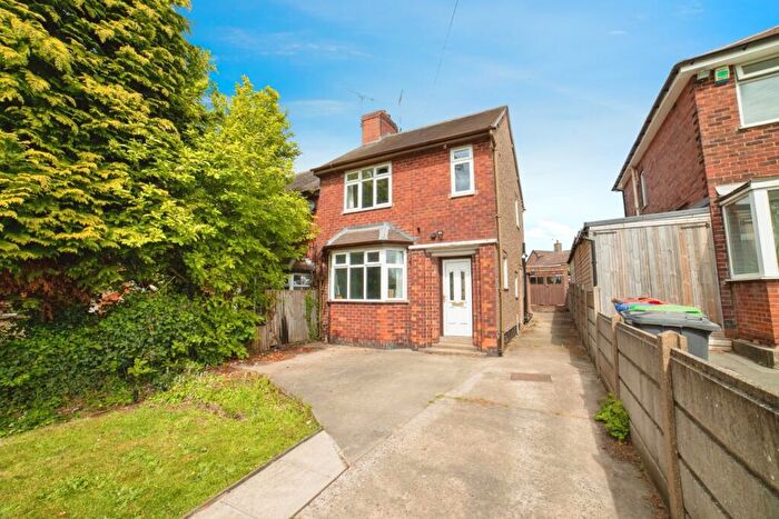 3 Bedroom Semi-Detached House For Sale In Newark Road, Sutton-in-Ashfield, Nottinghamshire, NG17