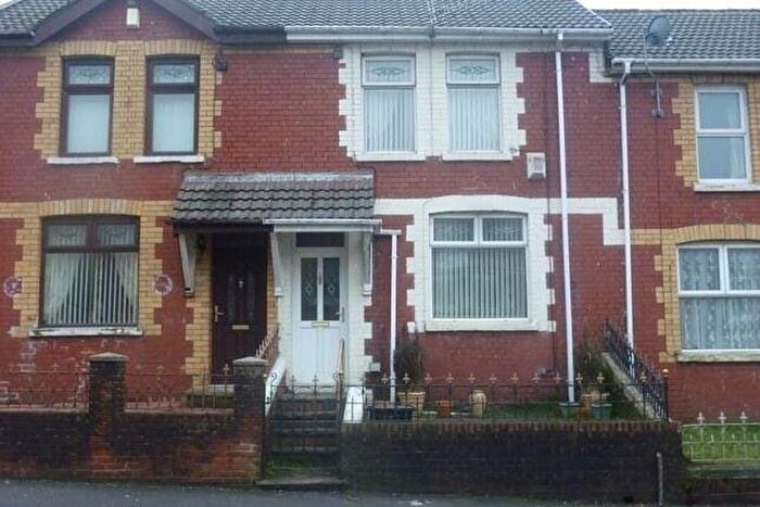 3 Bedroom Terraced House To Rent In The Avenue, Pontycymer, Bridgend, CF32