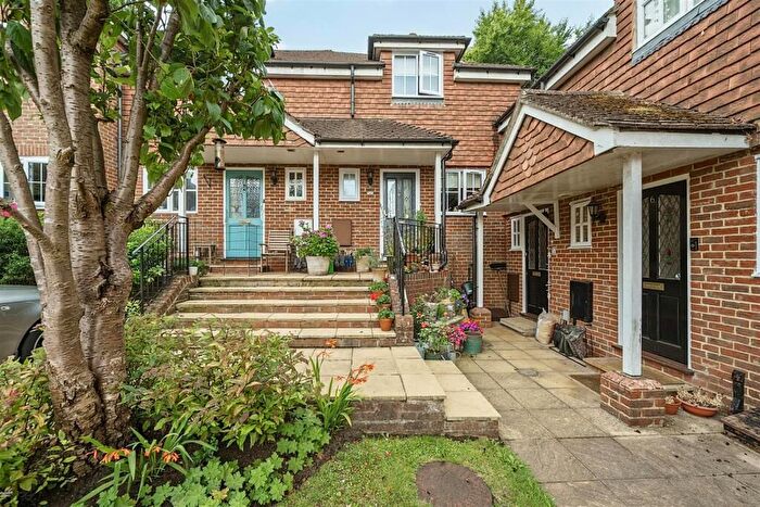 2 Bedroom Terraced House For Sale In Grayswood Road, Haslemere, GU27