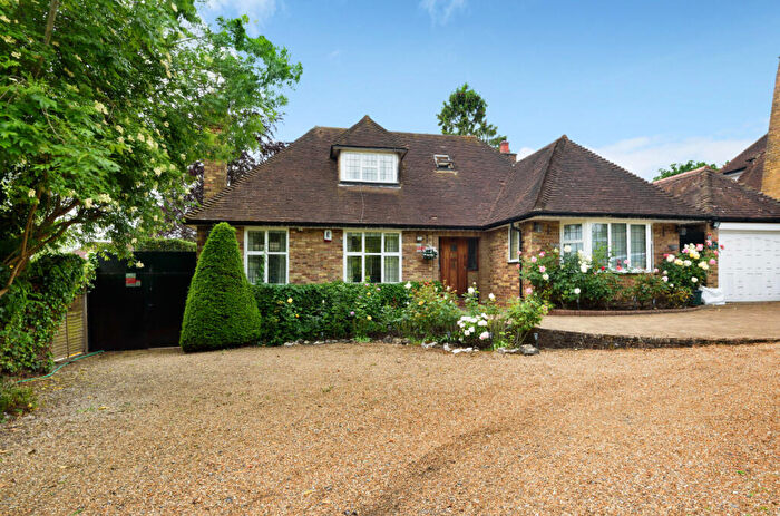 3 Bedroom Detached Bungalow For Sale In Cuckoo Hill, Pinner, HA5