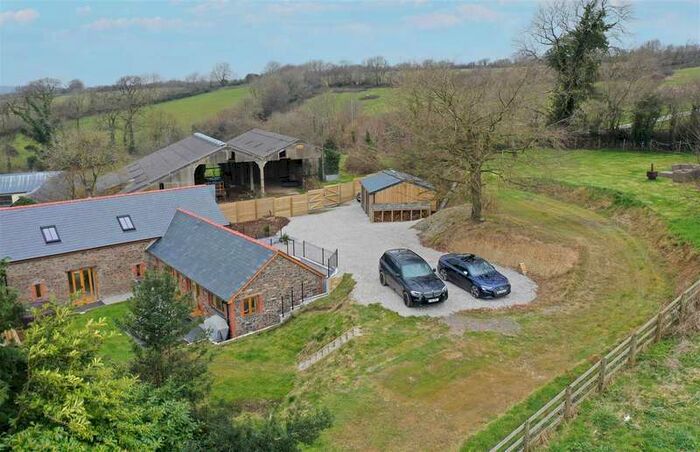 4 Bedroom Barn Conversion Character Property For Sale In Queens Nympton, South Molton, EX36