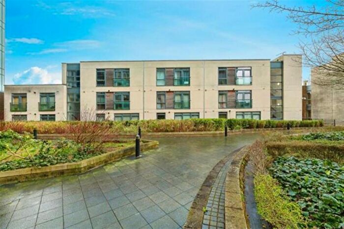 1 Bedroom Flat For Sale In Cotterells, Hemel Hempstead, HP1