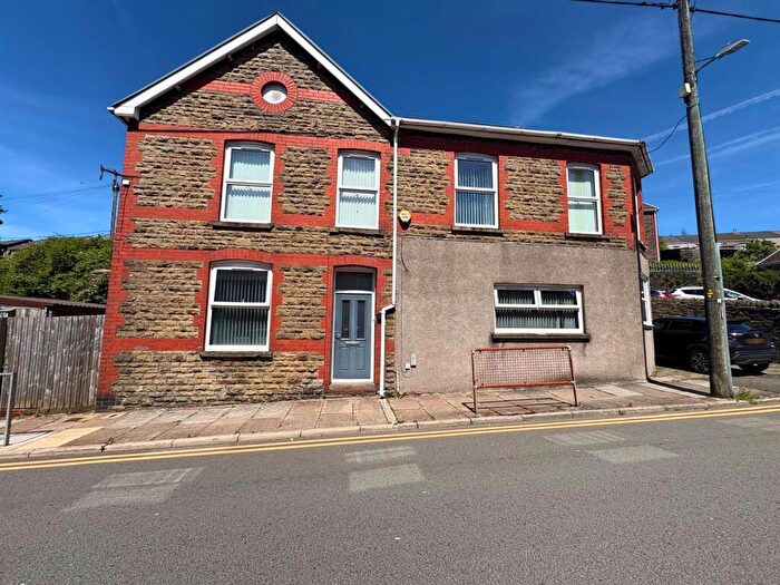 4 Bedroom Detached House For Sale In Caerau Road, Caerau, Maesteg, CF34