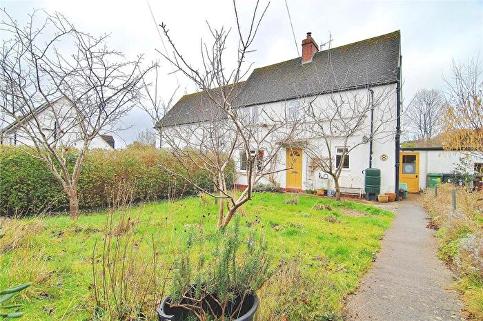 3 Bedroom Semi Detached House For Sale In The Wordens, Stroud, Gloucestershire, GL5