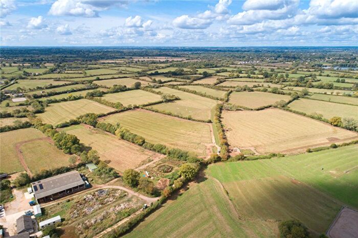 Equestrian Property For Sale In Swan Lane, Leigh, Swindon, Wiltshire, SN6