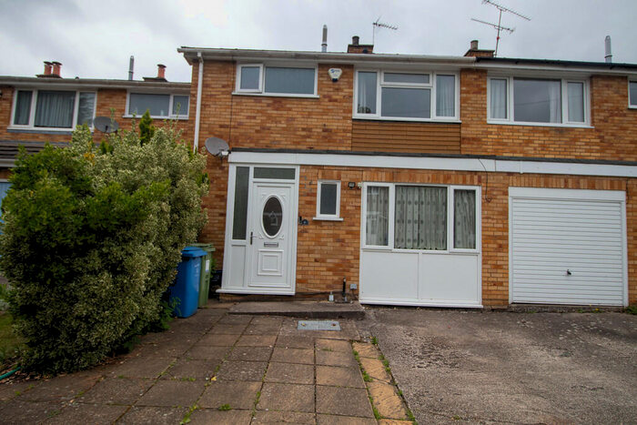 3 Bedroom Terraced House To Rent In Dart Road, Farnborough, GU14