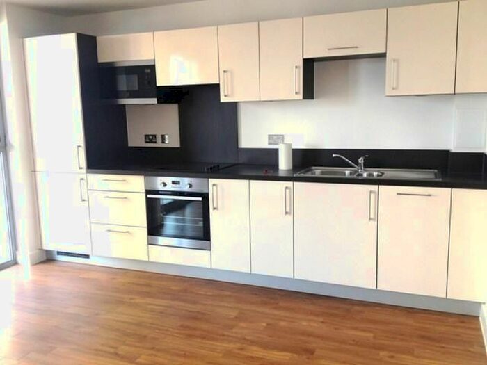 1 Bedroom Flat To Rent In Cornmill Lane, Lewisham, London, SE13