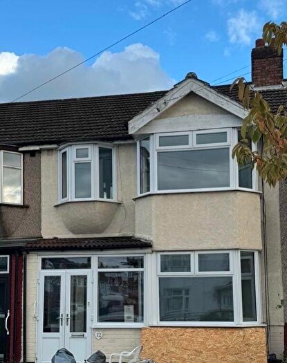 3 Bedroom Terraced House To Rent In Lingfield Gardens, London, N9