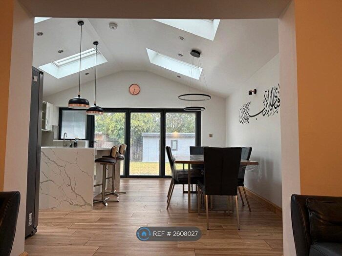 3 Bedroom Semi-Detached House To Rent In Rupert Road, Oxford, OX4