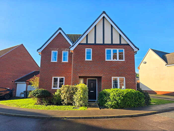 4 Bedroom Detached House For Sale In Harebell Road, Attleborough, NR17