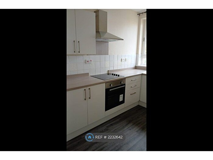 2 Bedroom Flat To Rent In Ardgour Road, Kilmarnock, KA3