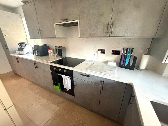 1 Bedroom Flat For Sale In Appleyard, Peterborough, PE2