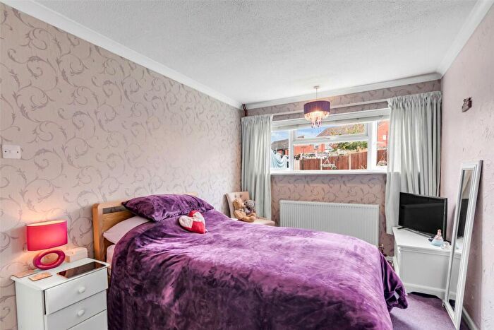 3 Bedroom Bungalow For Sale In Firtree Road, Norwich, Norfolk, NR7