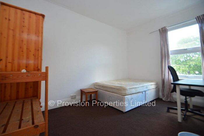 6 Bedroom End Of Terrace House To Rent In Woodsley Road, Hyde Park, Leeds, LS3